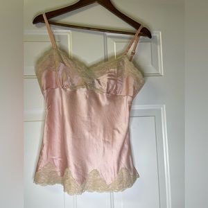 Camisole tank top with lace